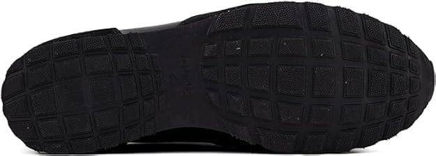 BELGRAVIA black trainers – rubber outsole