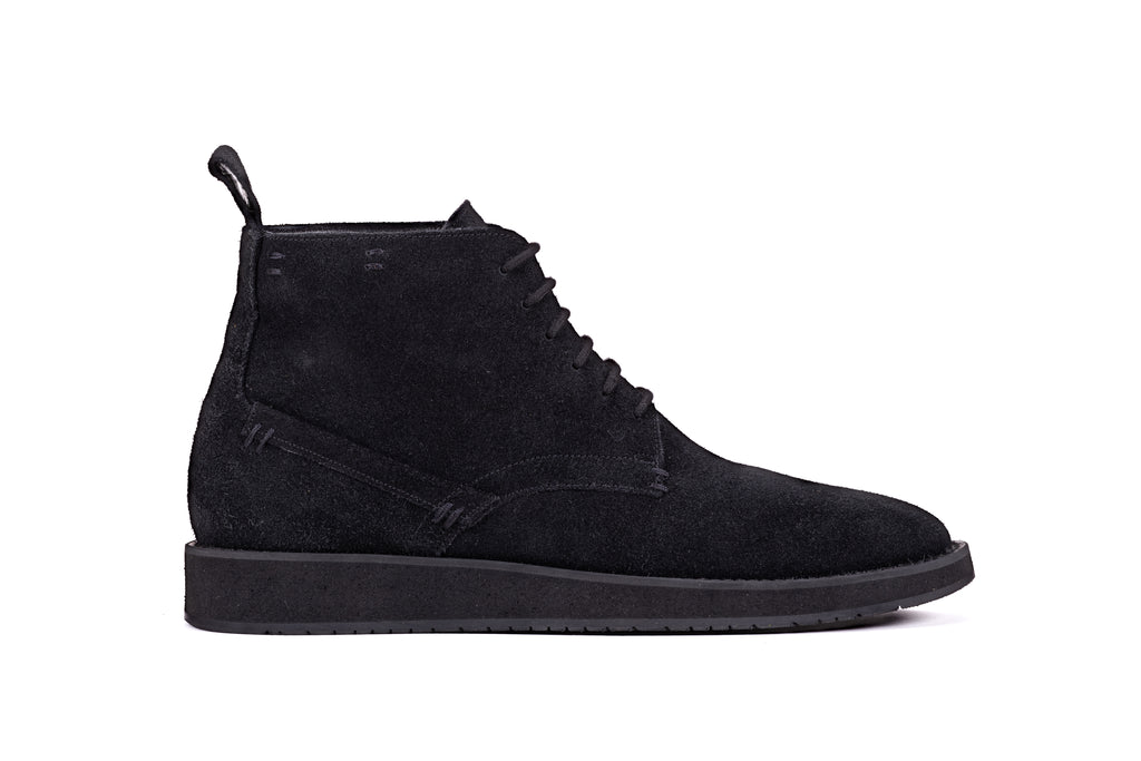CHESTER black suede Chukka boot side view