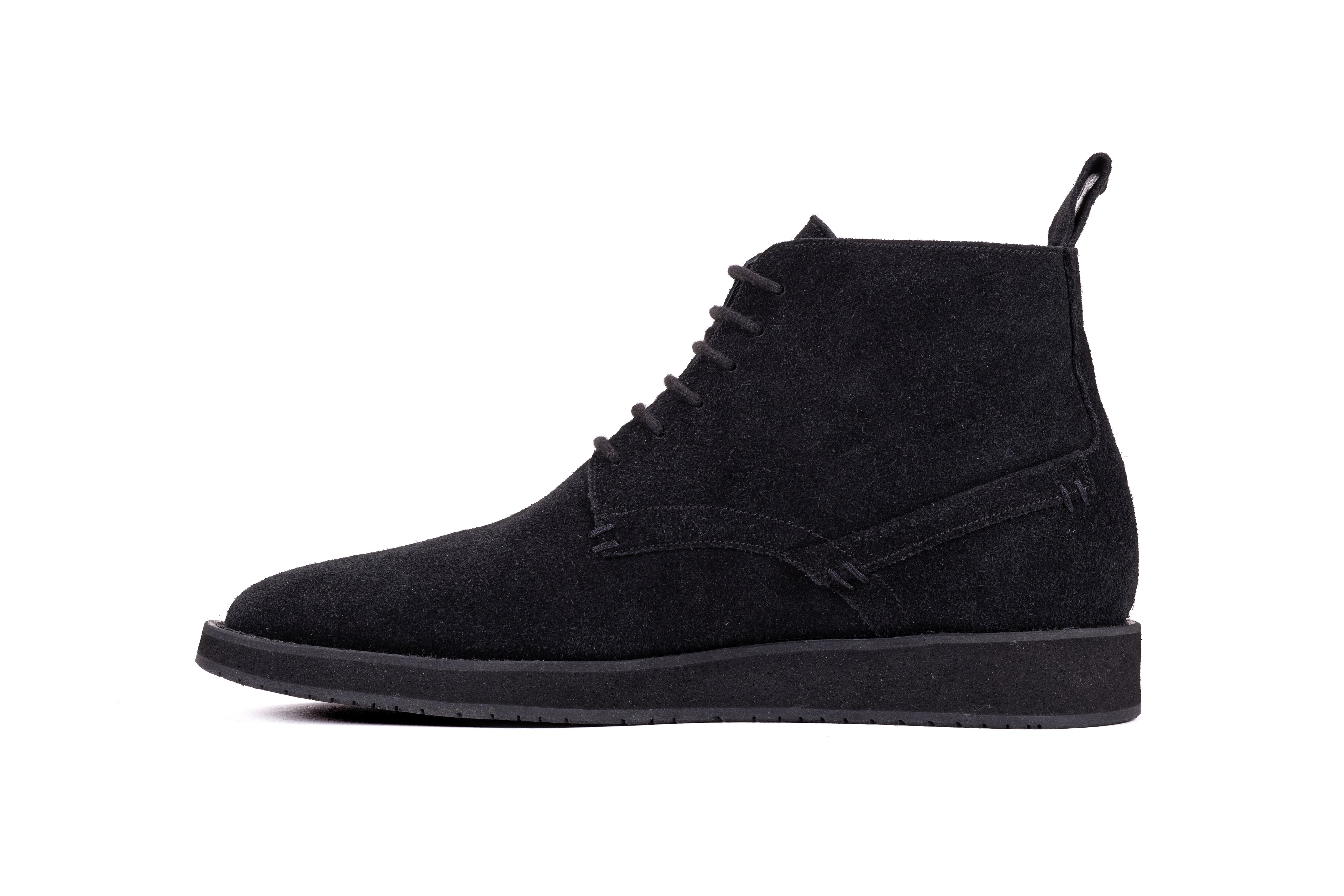 CHESTER black suede Chukka boot profile