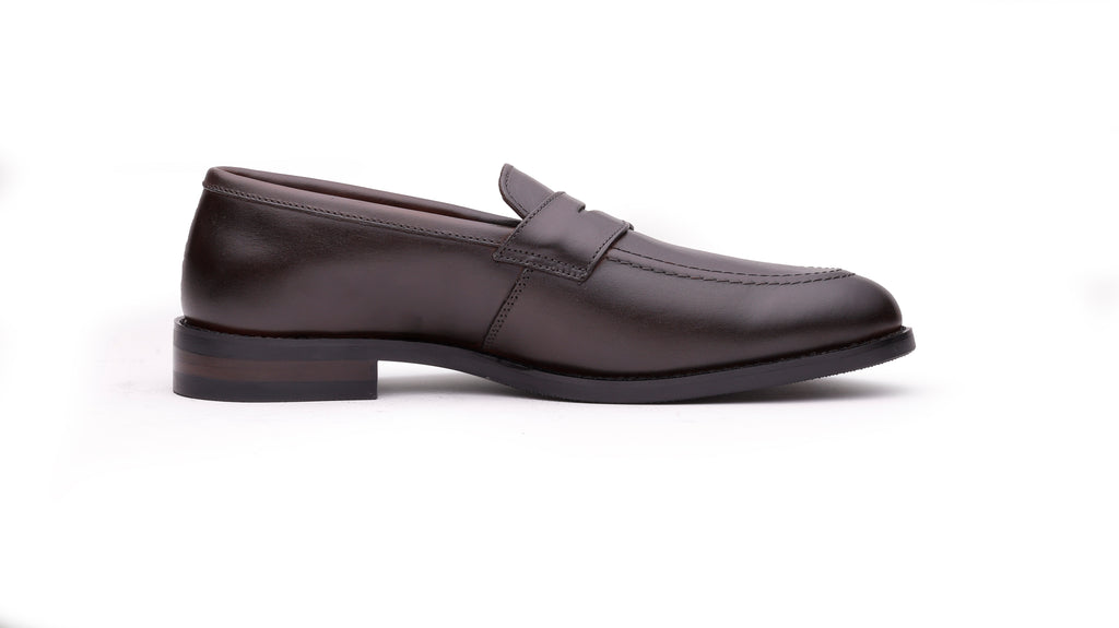 QUIVE London Ventor brown leather penny loafer side view