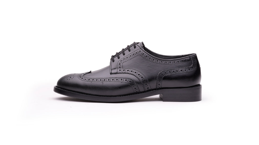 Side profile of QUIVE London Kensington men's black leather Derby shoe
