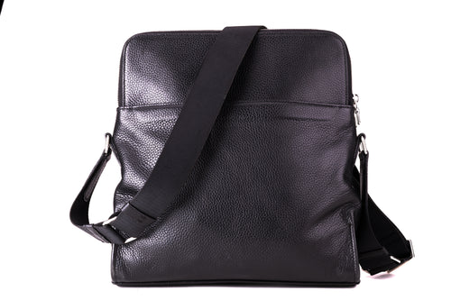 PORTMAN black calf leather crossbody bag rear view with adjustable shoulder strap