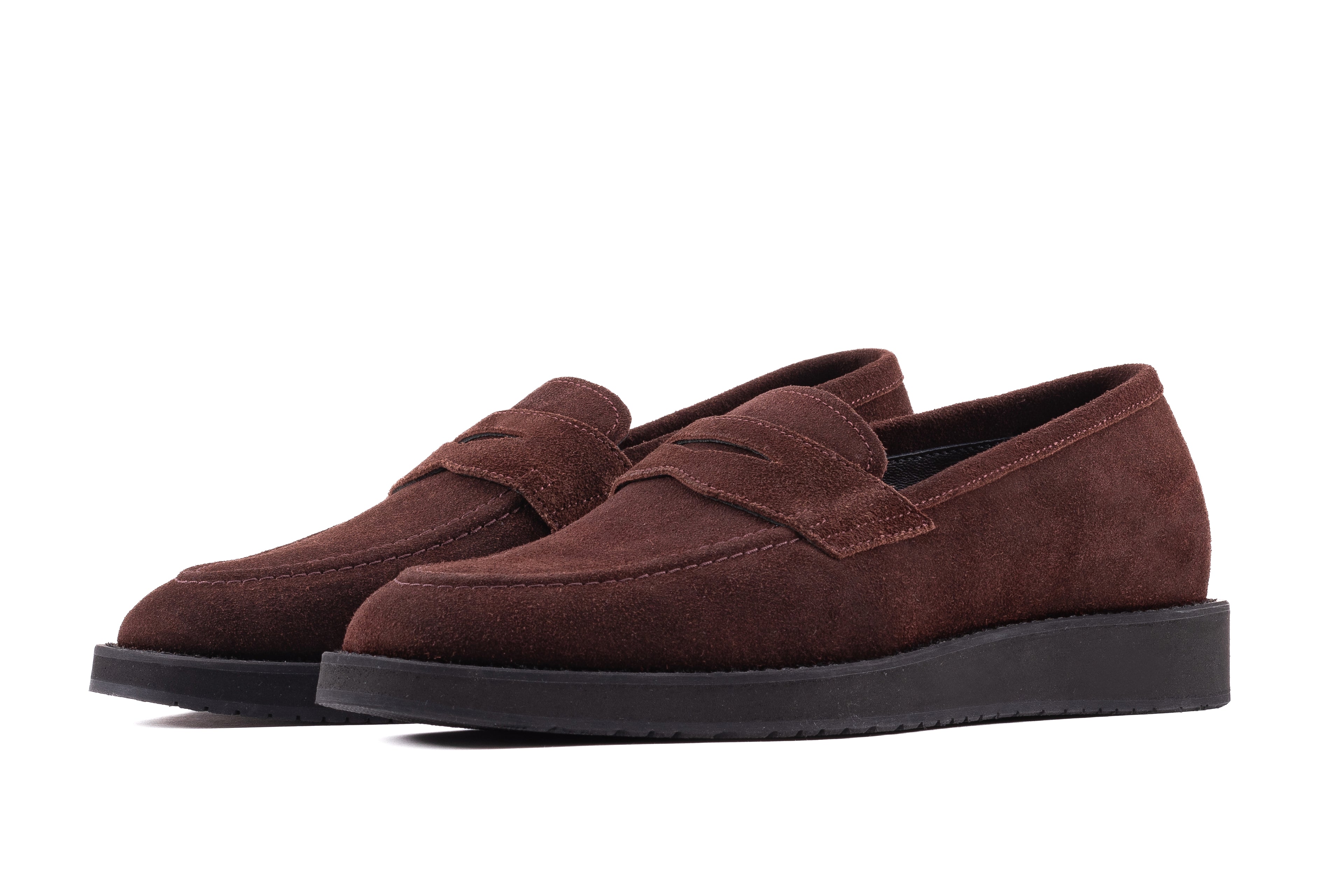 QUIVE London Cambridge brown suede leather loafer side view