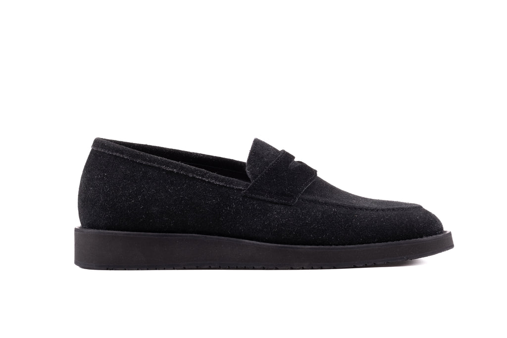 Cambridge men's black suede leather loafer side profile